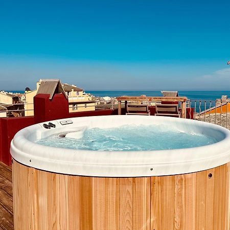 Pepites Bastiaises Vatta Appartement Roof Top Jacuzzi Vue Vieux Port Bastia  Extérieur photo